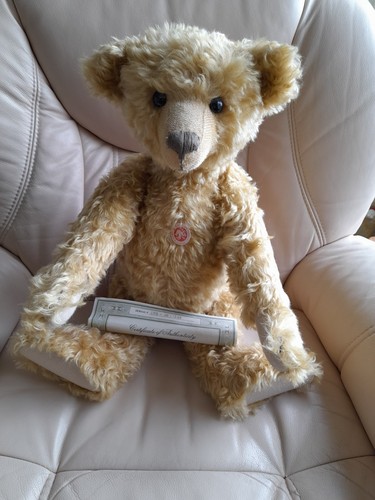Vintage large millenium steiff - vintage,