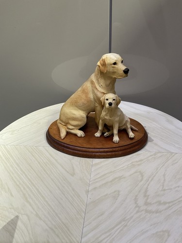 Labrador pup figurine border - pup,