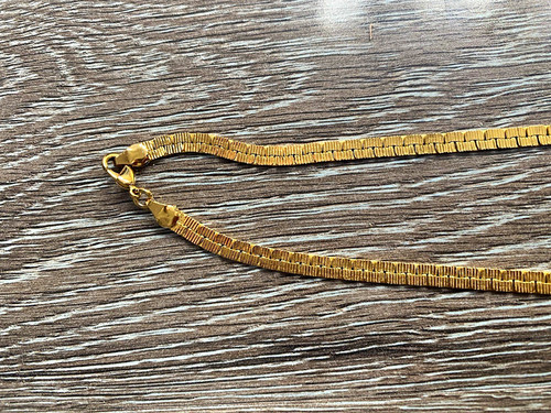 Gold tone yellow - yellow,