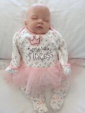 Real life baby doll - Reborn