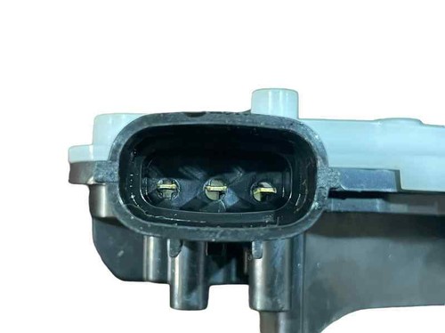 6935002100 114588 boot lid