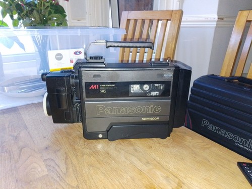 Panasonic vhs movie camera - m1,