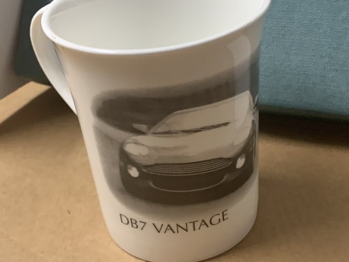 Aston martin db7 - coffee, tea