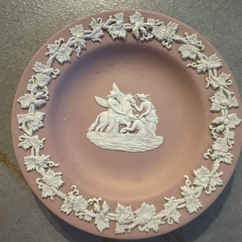 Wedgwood jasper pink - pink, round
