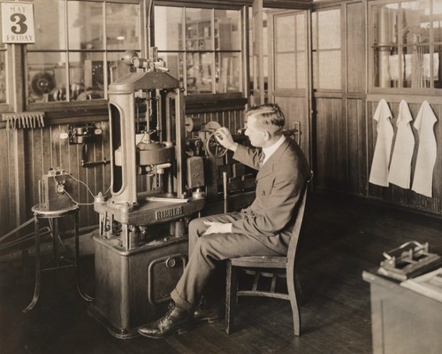 Riehle testing machine - testing, at