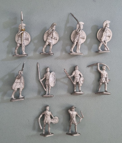 Vintage figures soldier - d.s.,
