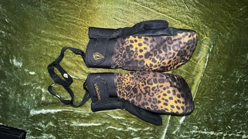 Volcom leopard print - volcom,