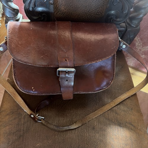 Vintage satchel shooting - shooting, bag