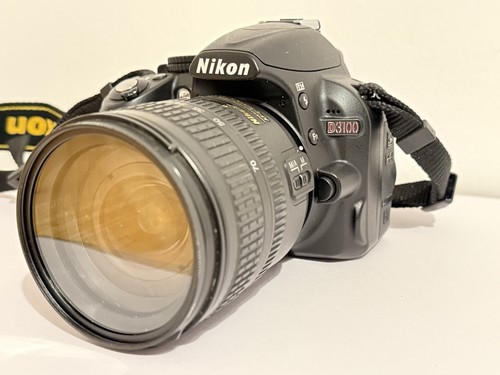 Nikon d3100 digital - nikon,