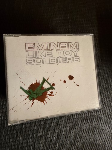 Like toy soldiers von - like,
