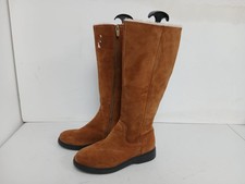 Ladies Knee-high Boot Dark Tan