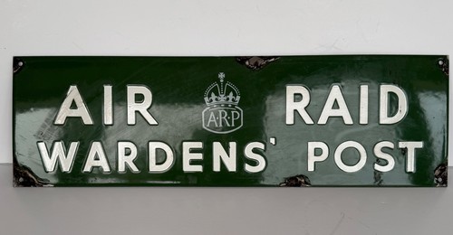 Air raid wardens post - wardens',