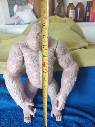 White plastic gorilla action - gorilla,