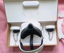 Pristine Oculus Quest 2