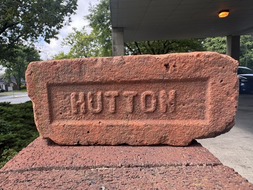 Vintage hutton kingston red - hutton, ny