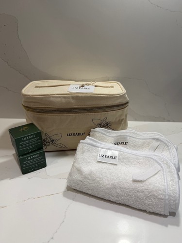 Liz earle gift - earle, superskin