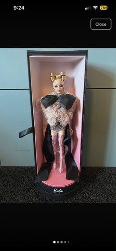 Barbie atelier doll - barbie,