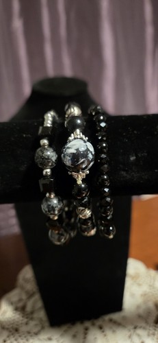 Black and obsidian - black,