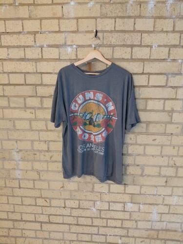 Guns roses tour band - n,