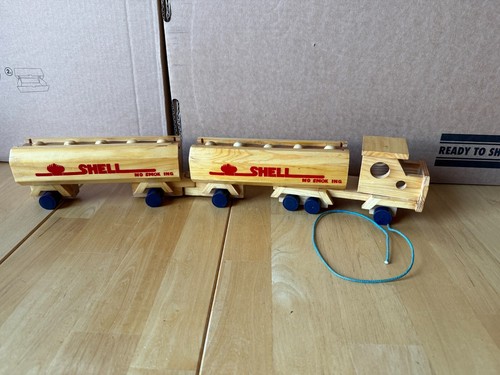 Vintage pull along wooden - vintage,