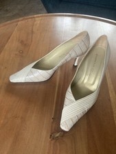 Size 4 SABRINA CHIC Cream, Nude and Gold Stiletto Heeled Leather Shoes