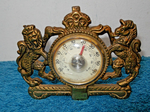 Antique brass royal coat - antique,