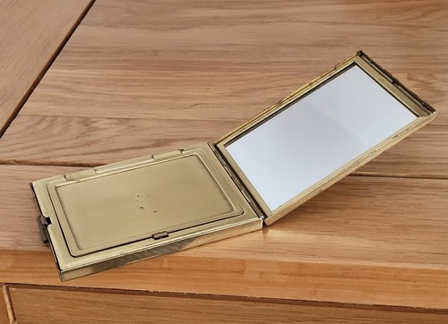 Pygmalion compact for - compact,