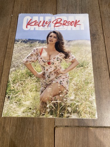 Kelly brook official 2020 - kelly,