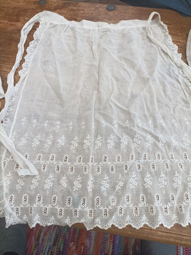 Antique vintage half - antique,