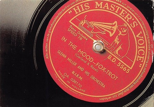 His masters voice - in, mood