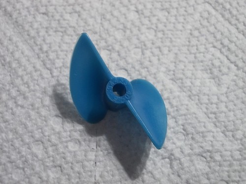 94433 d40 plastic - plastic, prop