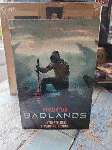 Genuine neca predator badlands - genuine,