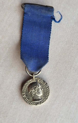 Vintage silver noc olympic - noc,