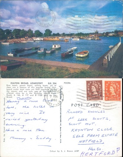 Oulton broad with boats - oulton,