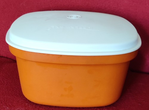 Vintage tupperware piece - tupperware,