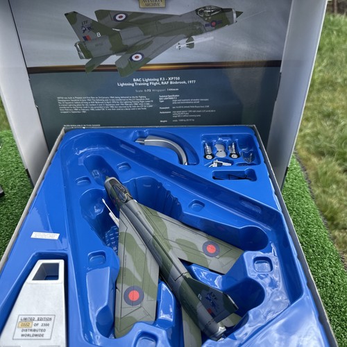 Corgi bac lightning - corgi,
