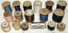 LOT  17x VINTAGE WOODEN COTTON REELS/BOBBINS- COATS, CLARKE CLOTH+LEATHER THREAD