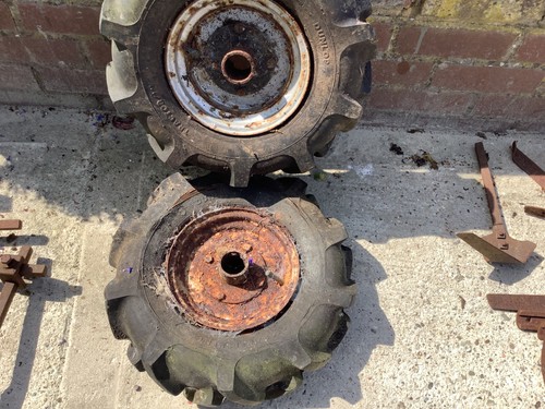 Merry tiller 400 8 - /, wheels