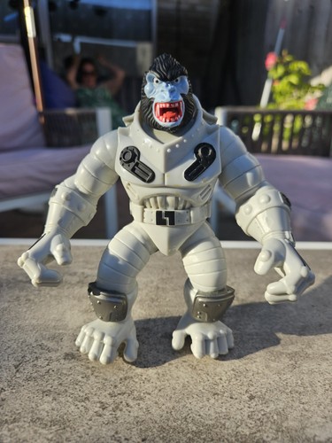 Captain simian the space - captain,