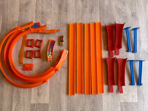 Hot wheels bundle track - bundle, of
