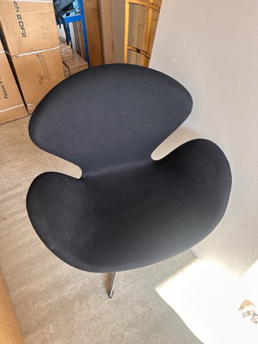 Arne jacobson swan style - swan,