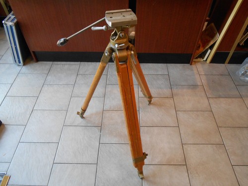 Berlebach mulda wooden - wooden, tripod