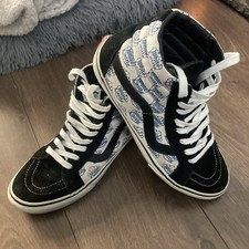 Vans Supreme X White Castle