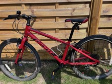 Giant Boys 24-inch Mountain Bike