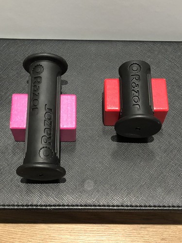 Razor handles