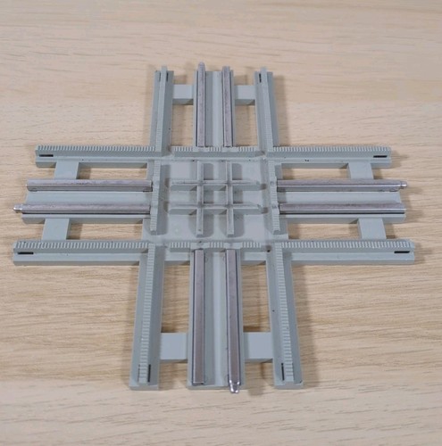 Lego 12v train crossing track - train,