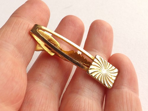 Vintage 1950s 1960s - tie, clip
