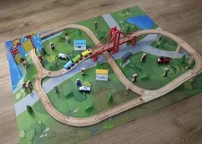 Squirrel play wooden train - squirrel, set