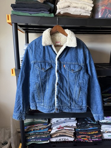 Vintage levi sherpa lined - vintage,