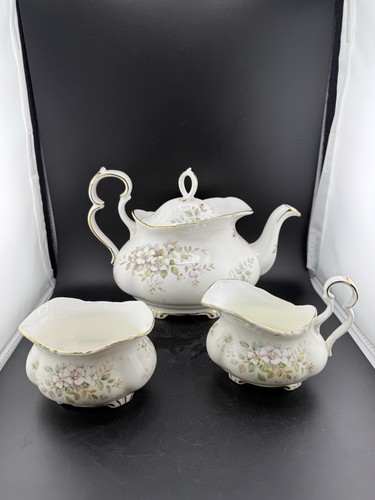 Royal albert haworth - albert, large